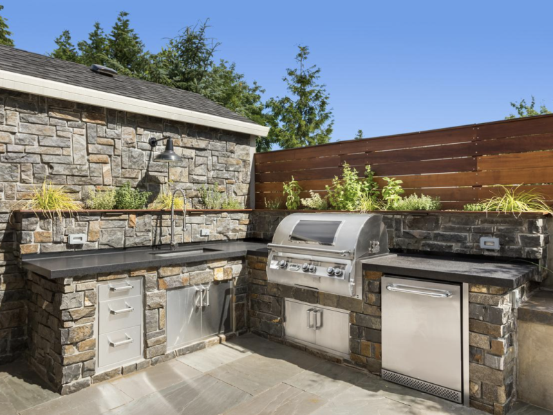 Quartz and the Outdoors